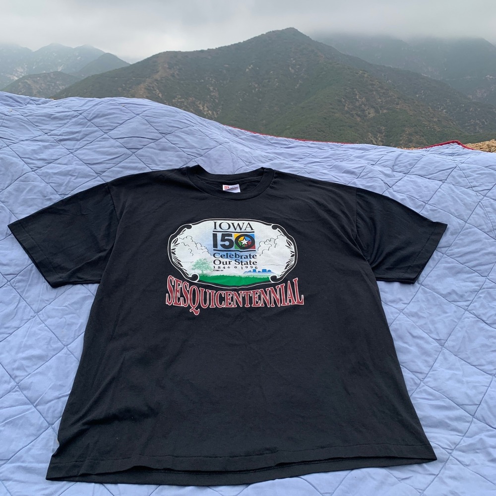 Vintage‎ 90s Hanes heavyweight single stitch tshirt "Iowa Sesquicentennial" - XL